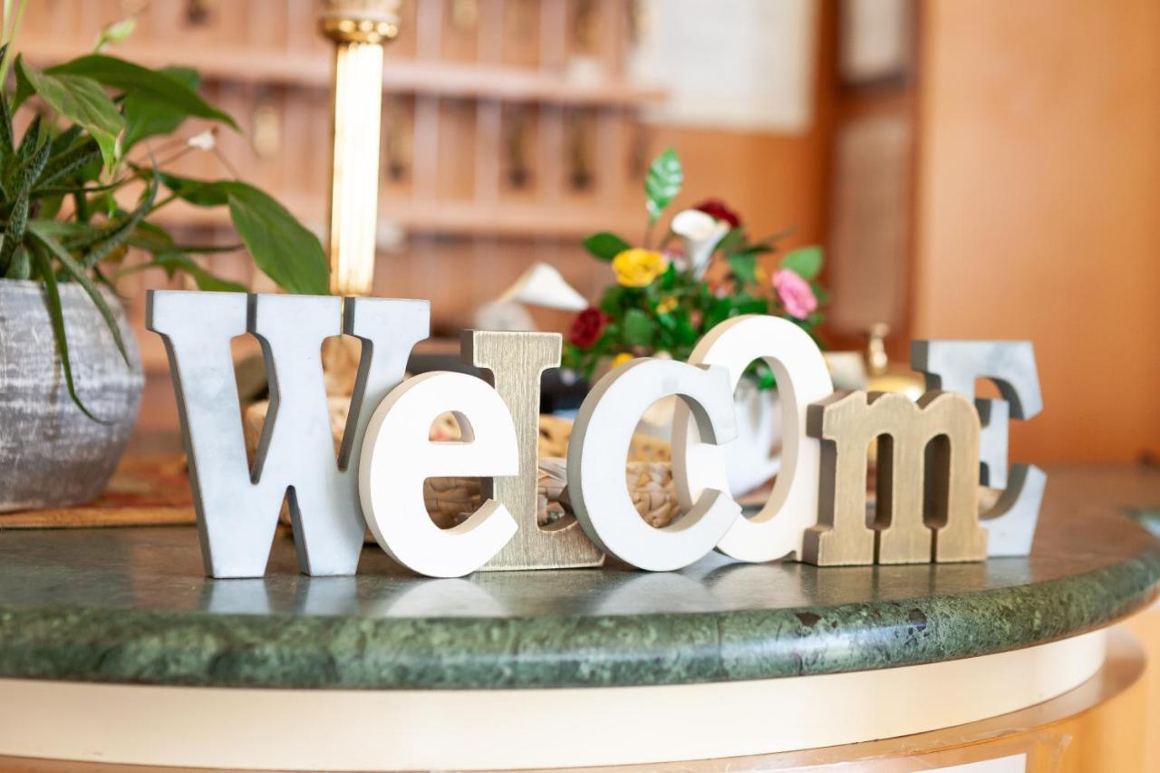 Hotel Primavera Sul Mare Lido Di Savio Ngoại thất bức ảnh