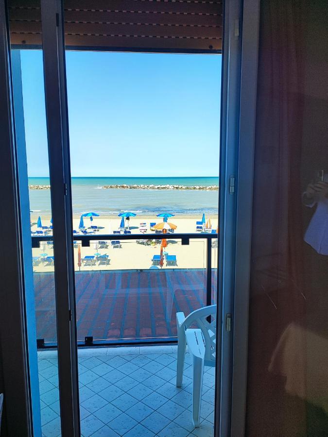 Hotel Primavera Sul Mare Lido Di Savio Ngoại thất bức ảnh