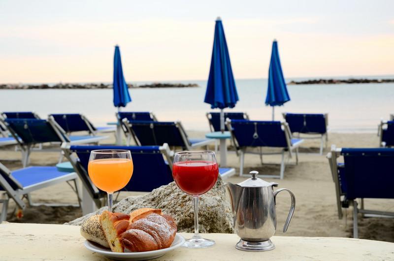Hotel Primavera Sul Mare Lido Di Savio Ngoại thất bức ảnh